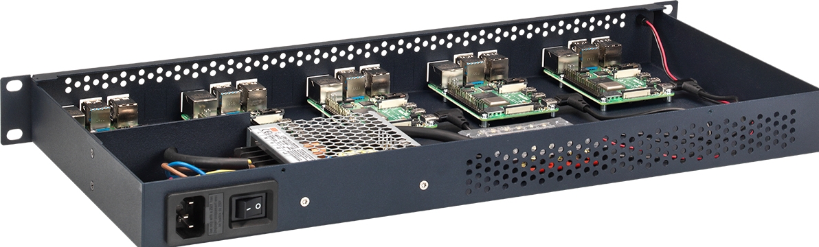 Rackmount.IT Kit with power supply for 5 units Raspberry Pi4